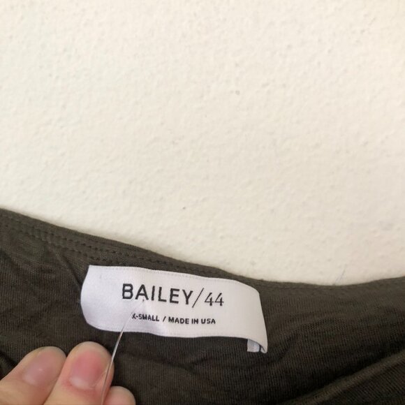 BAILEY 44 ANTHROPOLOGIE ANTHRO Off the Shoulder 3/4 Sleeve Shirt Olive Green Top - Picture 8 of 15